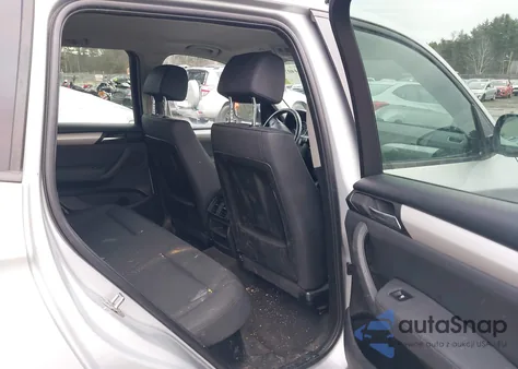 2013 BMW X3 xDrive28I z USA, uszkodzony, nr VIN 5UXWX9C56D0A08855